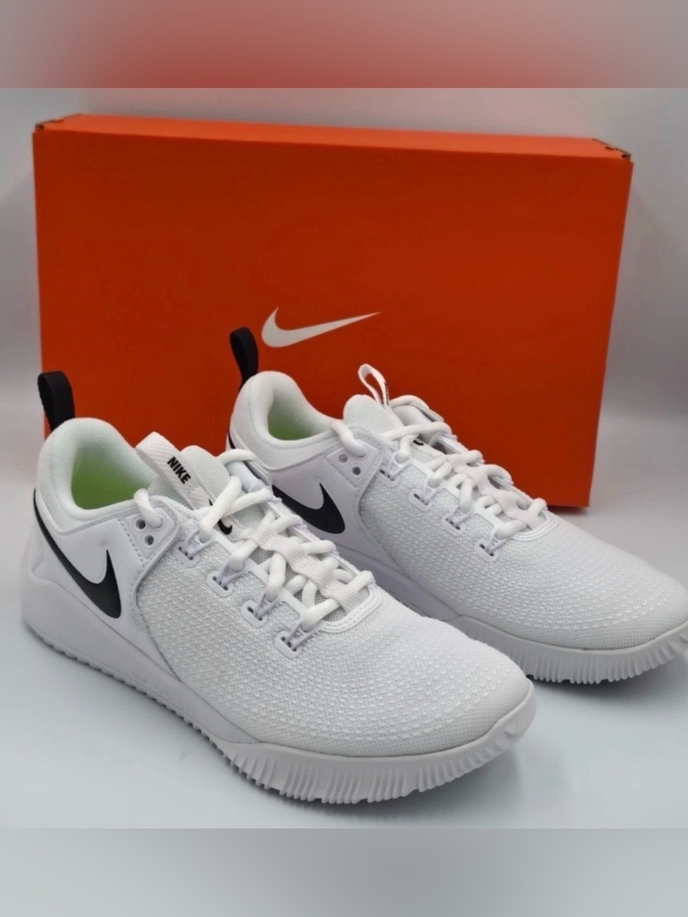 Nike Zoom HyperAce 2 Volleyball Shoes Women Size 11 White Black NIB AA0286